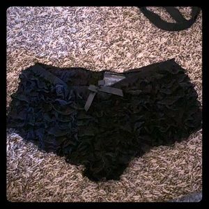 Black ruffle booty shorts